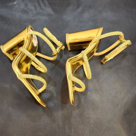 BRAND NEW OLIVIA JOHNSON BLOCK HEEL SQUARE-OPEN TOE SANDAL - Picture 8 of 15